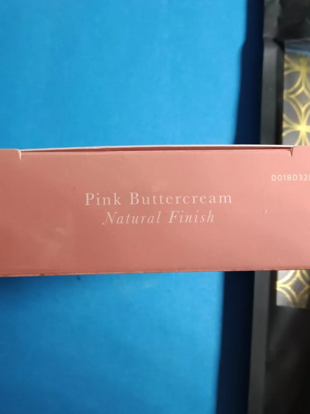 Laura Geller marbleized blush w/ retractable Kabuki brush